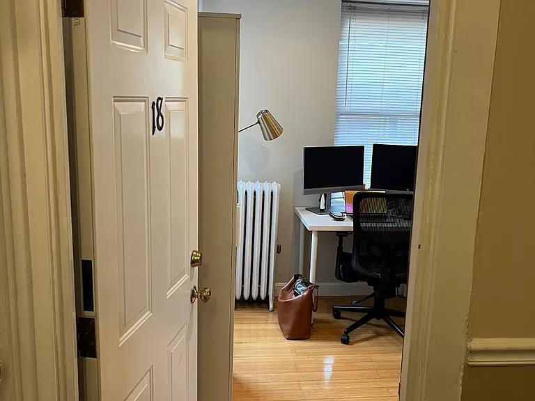 70 Joy St #15 — Photo 18