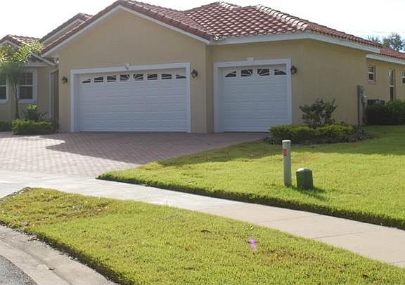 2nd image of 524 W Blue Waters Edge Dr