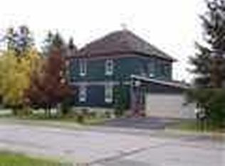 601 Pine St, Athens, WI 54411