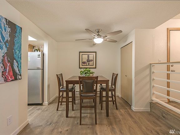 5th image of 4629 W Lake Sammamish Pkwy SE APT H105