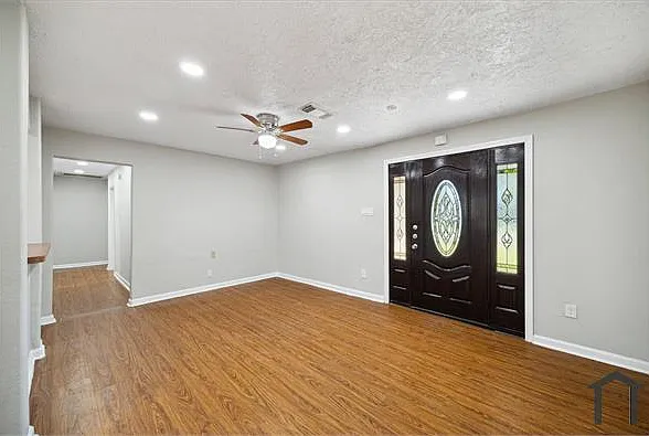 209 Stewart St — Photo 6