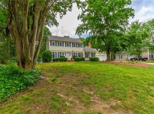 411 Portsmouth Ct, Burlington, NC 27215