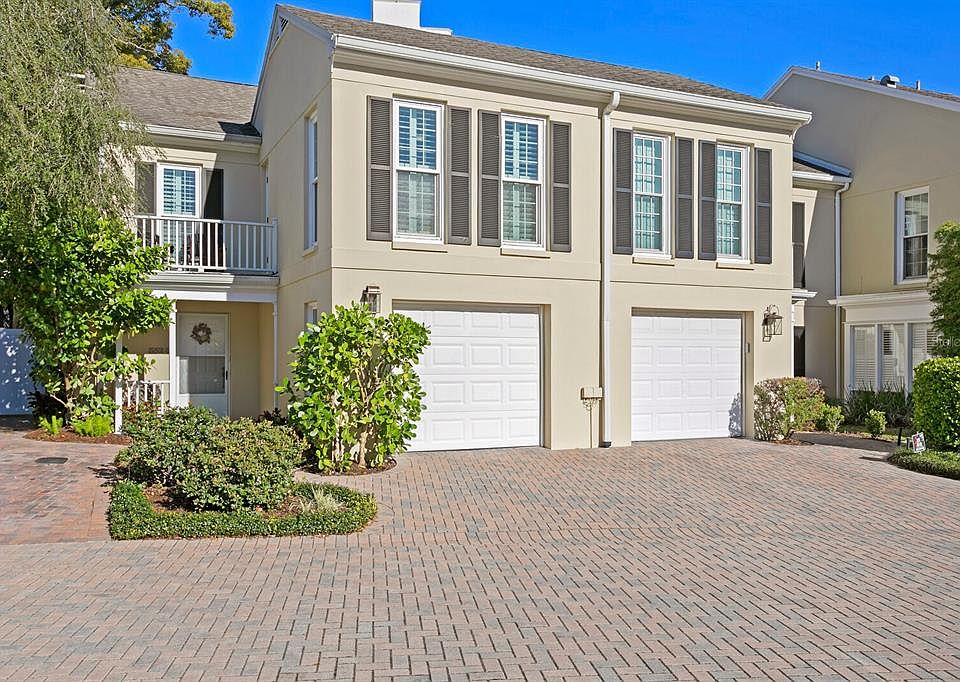1st image of 3528 Village Way