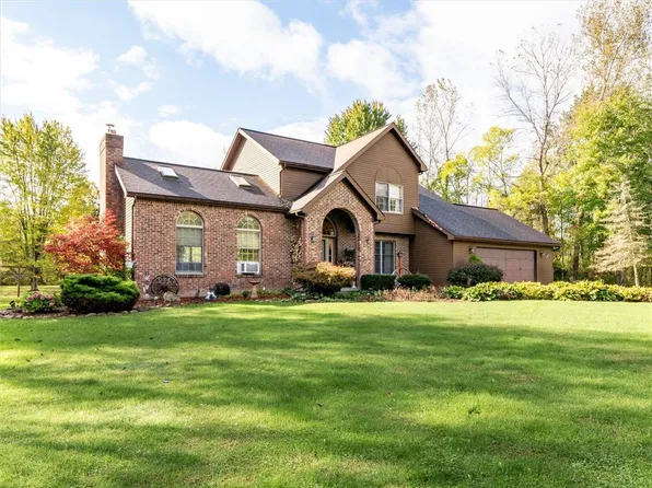 5228 Decker Rd, Marion, NY 14505