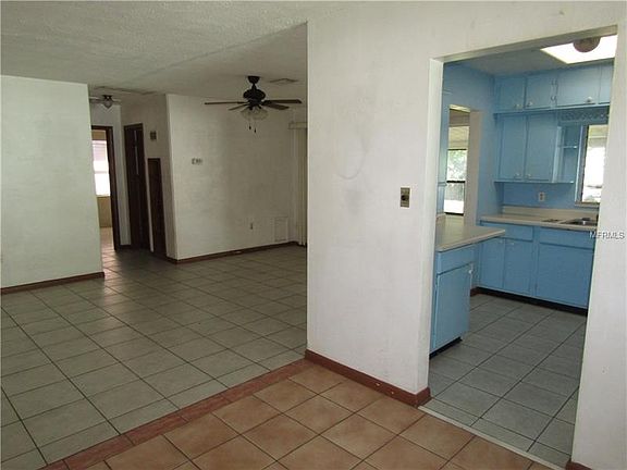2nd image of 3991 Conway Blvd