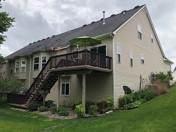 2nd image of 3416 Grove Ln #1