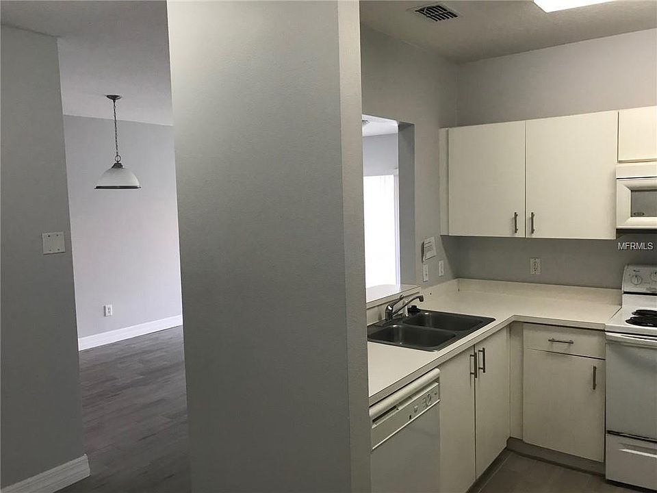 1st image of 533 Villa Del Sol Cir APT 201