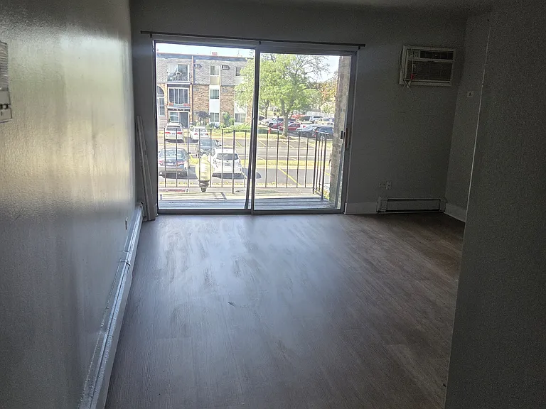 4B E Dundee Quarter Dr #201 — Photo 2