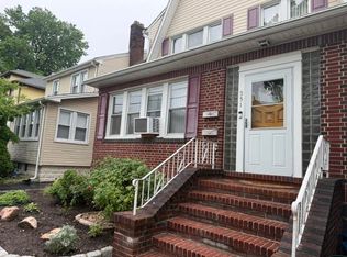 551 Olympia Ave, Cliffside Park, NJ 07010