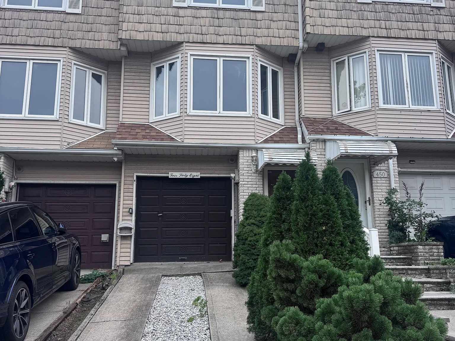 3 bed, 1285 sqft, $3,000 — Photo 2