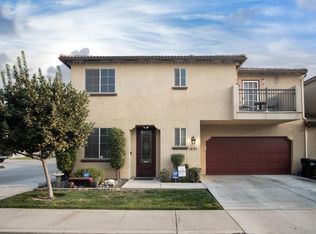 1891 Roby Ave, Porterville, CA 93257