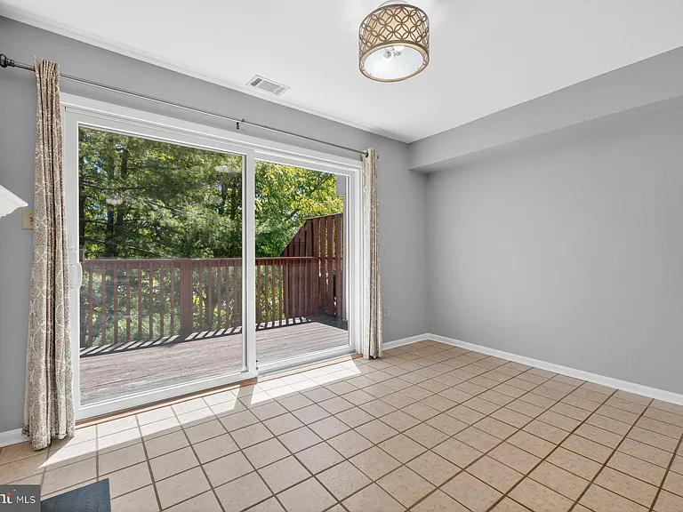 18273 Leman Lake Dr — Photo 13