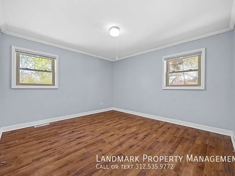 336 Waldmann Dr — Photo 10