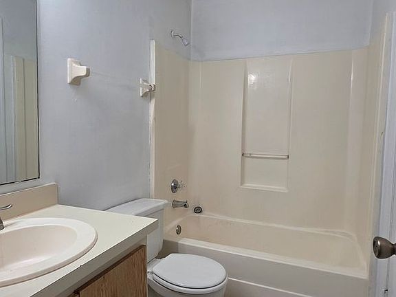5th image of 1828 S Clyde Morris Blvd #33