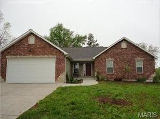 1082 Weaver Rd, Festus, MO 63028