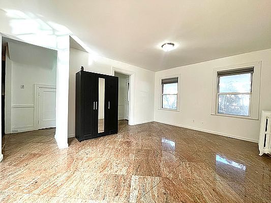 5th image of 456 79th St #1