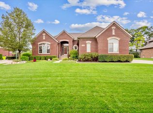 7111 N Georgetowne Dr, Washington, MI 48095