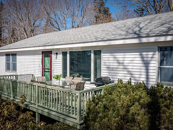 3rd image of 627 Port Clyde Road