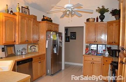 5th image of 6290 Jenny Ln