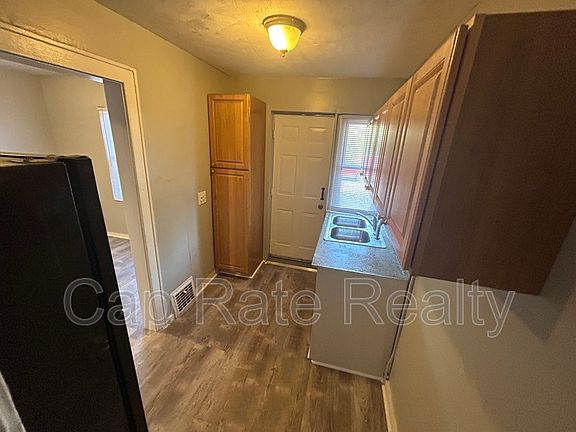 4th image of 2216 Homestead Dr Unit 2216