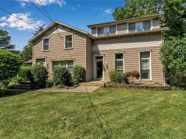 5334 Genesee St, Bowmansville, NY 14026