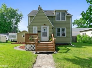 814 North Ave, Nevada, IA 50201