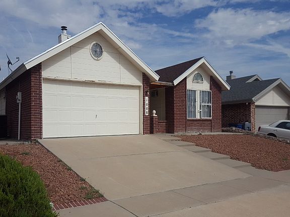 3rd image of 1008 Chiricahua Dr