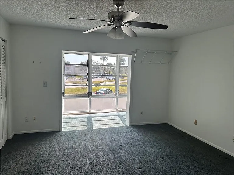74 Royal Oak Ct #204 — Photo 14