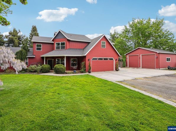 12875 Peggys Pl NE, Hubbard, OR 97032