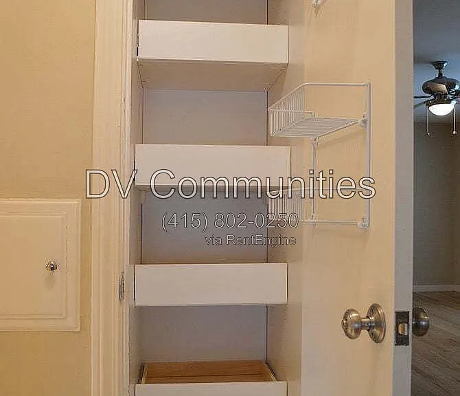 23805 E Groveland Rd — Photo 14