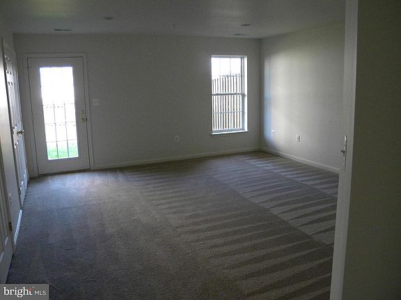 2nd image of 46048 Saltmarsh Dr