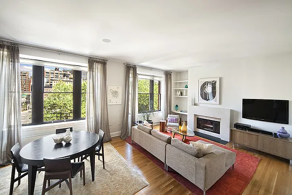 Rented by Town Residential | media 15