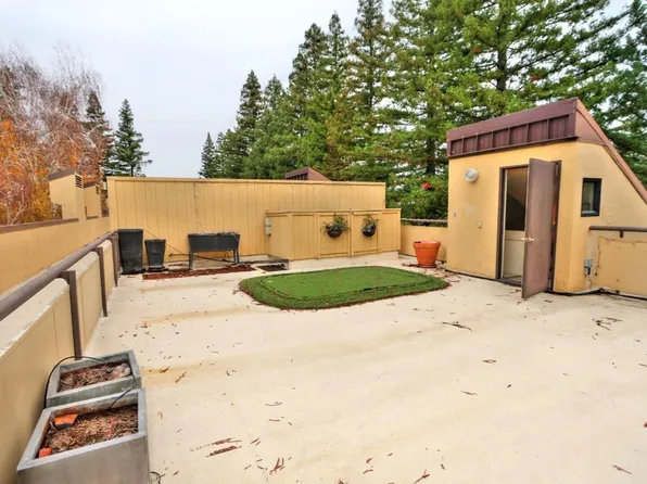 200 P St APT B36, Sacramento, CA 95814