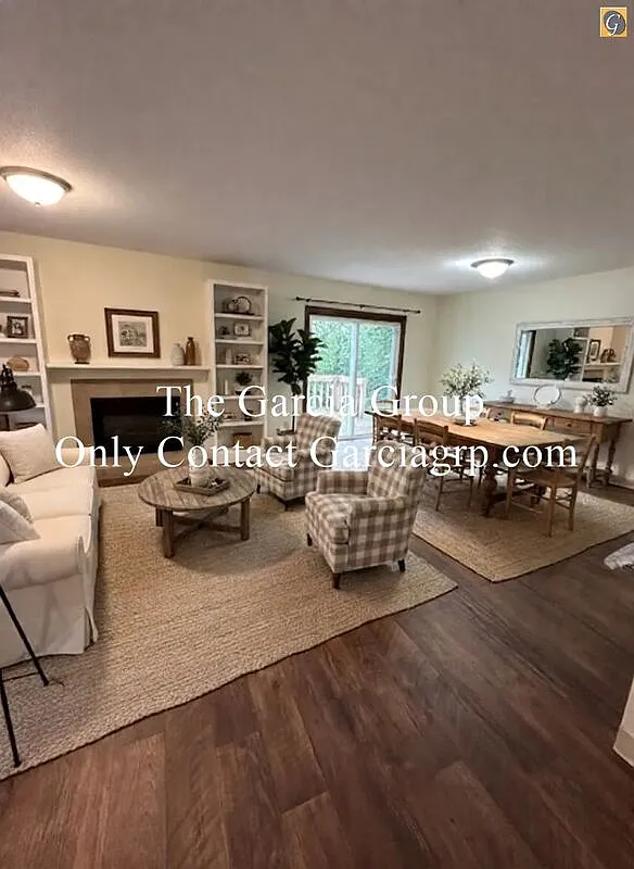 4 bed, 2.5 bath, 2000 sqft, $3,195 — Photo 4