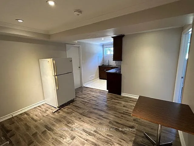 2 bed, $1,800 — Photo 3