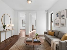 207 Madison St, New York, NY