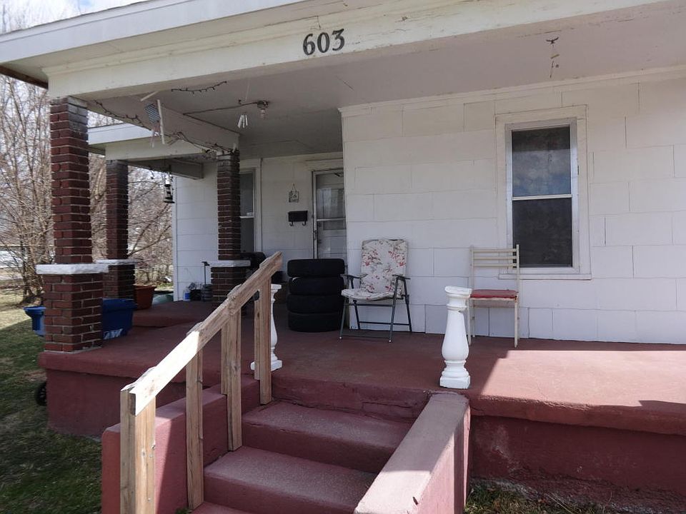 2nd image of 603 S Gray Ave