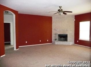 10534 Cosmos Cyn, Helotes, TX 78023