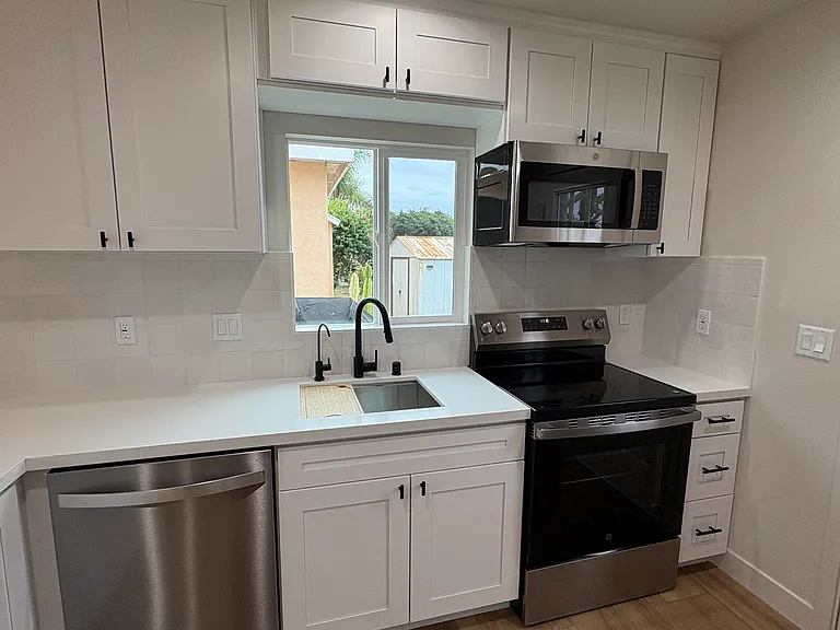 1522 Bush St #2 — Photo 5