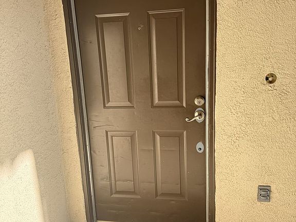 2nd image of 2001 Eastwood Dr APT 60
