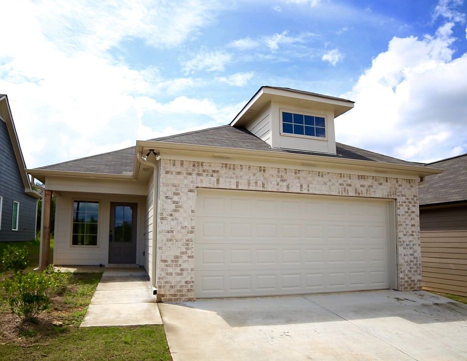1st image of 824 Kent Dr