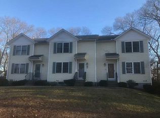 34 Turner St, Warwick, RI 02886