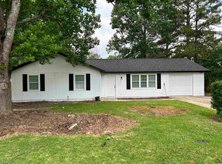 103 Highpoint Dr, Warner Robins, GA 31093
