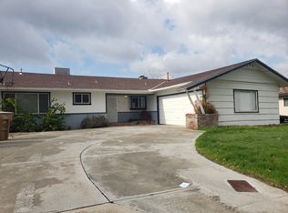 2112 Sandy Ln, Bakersfield, CA 93306