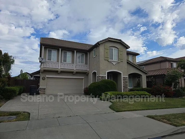 Antiquity Cir — Photo 8