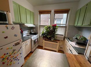 25-42 Steinway St #3R, Astoria, NY 11103