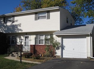 10 Albert Dr, Old Bridge, NJ 08857