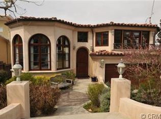 907 9th St, Manhattan Beach, CA 90266