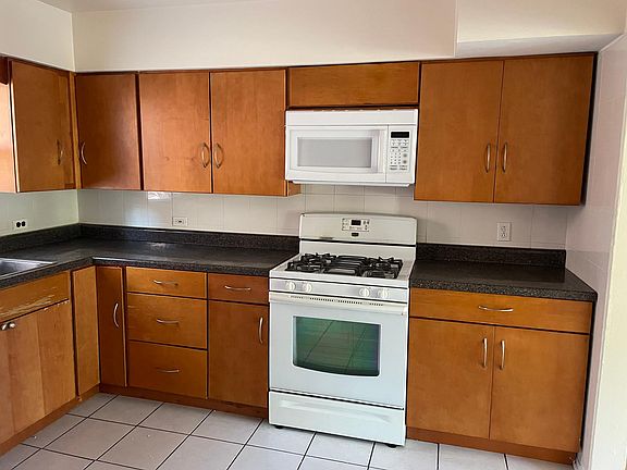 4th image of 7415 W Diversey Ave