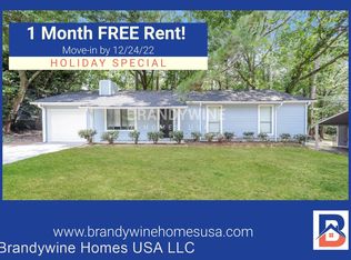 8998 Homewood Dr, Riverdale, GA 30274